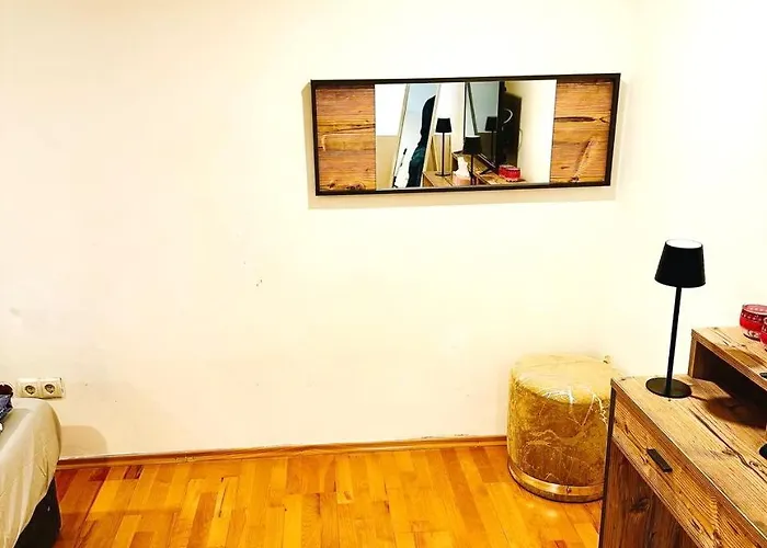 Charming - Close To Attractions Mz1 Apartment *